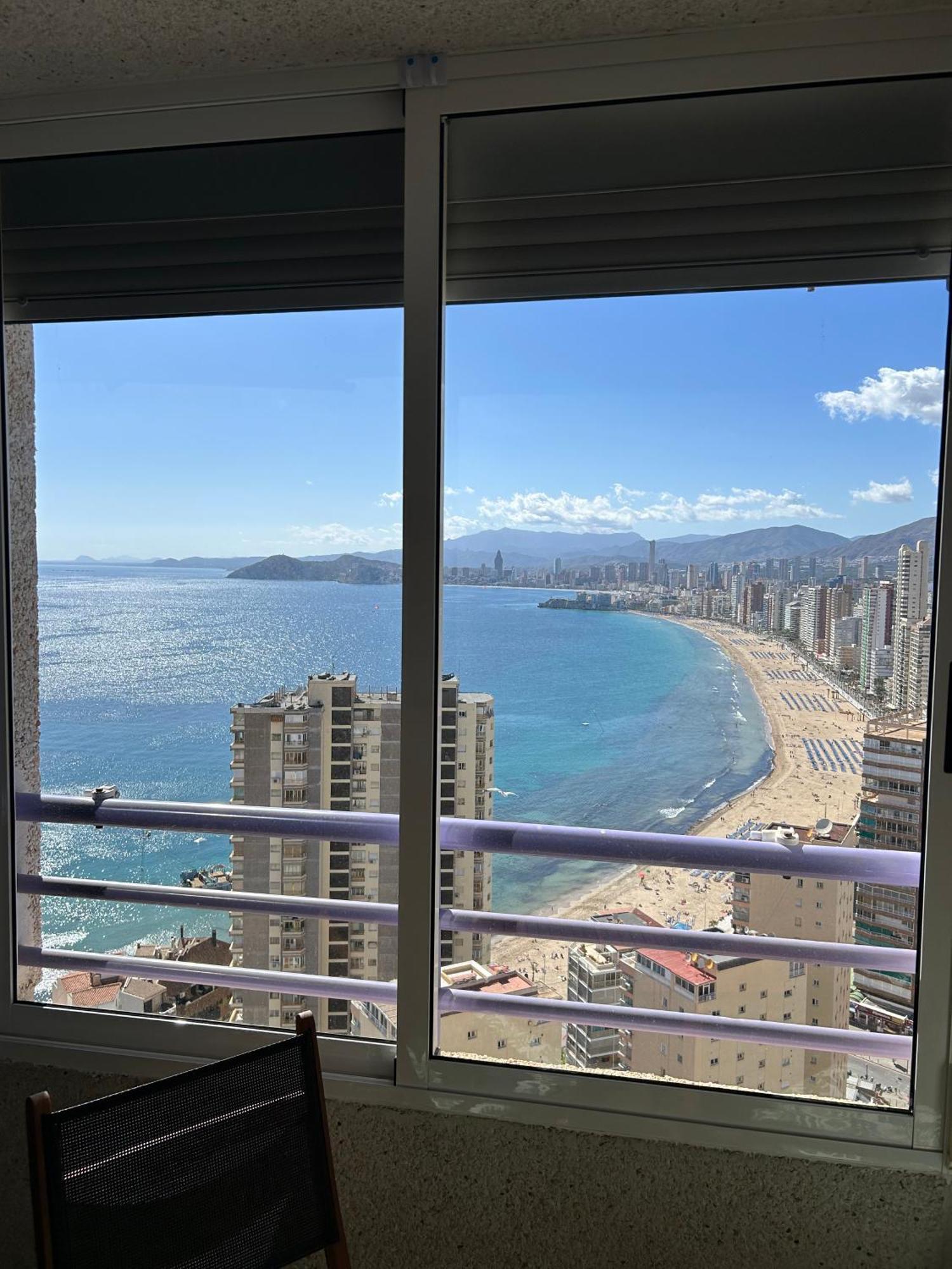 Apartamento Con Preciosas Vistas Y Piscina Benidorm Zewnętrze zdjęcie